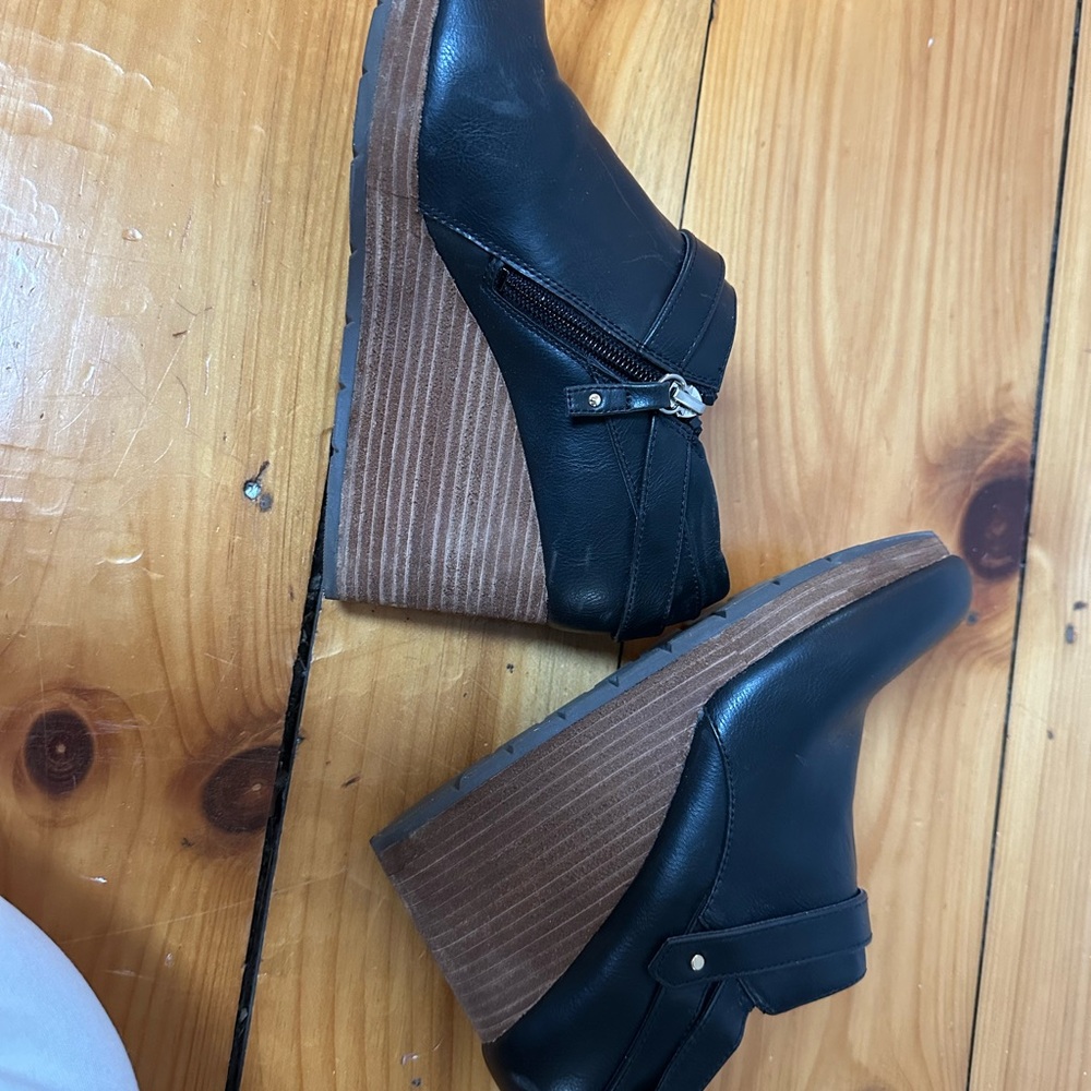 Dr. Scholl's Women's Black Ankle Boots